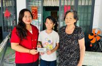 HỘI CHỮ THẬP ĐỎ TỈNH CÙNG QUỸ THIỆN TÂM ĐỒNG HÀNH CÙNG NHỮNG HOÀN CẢNH KHÓ KHĂN