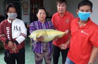 HỖ TRỢ HỘ NGHÈO CÓ HOÀN CẢNH KHÓ  KHĂN TẠI XÃ PHONG LẠC HUYỆN TRẦN VĂN THỜI  