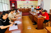 HỘI CHỮ THẬP ĐỎ TỈNH CÀ MAU CÔNG BỐ QUYẾT ĐỊNH SẮP XẾP, KIỆN TOÀN TỔ CHỨC BỘ MÁY