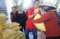 HỖ TRỢ HỘ NGHÈO, CẬN NGHÈO VÀ HỘ CÓ HOÀN CẢNH KHÓ KHĂN TẠI  XÃ KHÁNH HẢI, HUYỆN TRẦN VĂN THỜI 