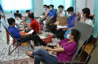 TRƯỜNG CAO ĐẲNG Y TẾ CÀ MAU TỔ CHỨC  “ NGÀY HỘI HIẾN MÁU TÌNH NGUYỆN”