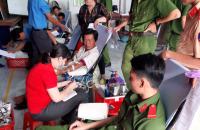 NGÀY HỘI HIẾN MÁU TÌNH NGUYỆN