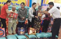 CHÙA QUANG MINH (GIA LAI): TẶNG 200 PHẦN QUÀ CHO CÁC HỘ NGHÈO