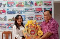 TRƯỜNG ĐẠI HỌC BÌNH DƯƠNG – PHÂN HIỆU CÀ MAU CHÚC TẾT BAN CHỈ ĐẠO VĐHMTN – HỘI CHỮ THẬP ĐỎ TỈNH CÀ MAU