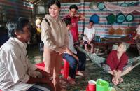 Hội Chữ thập đỏ xã Cái Đôi Vàm kịp thời hỗ trợ gia đình khó khăn vượt qua hoạn nạn